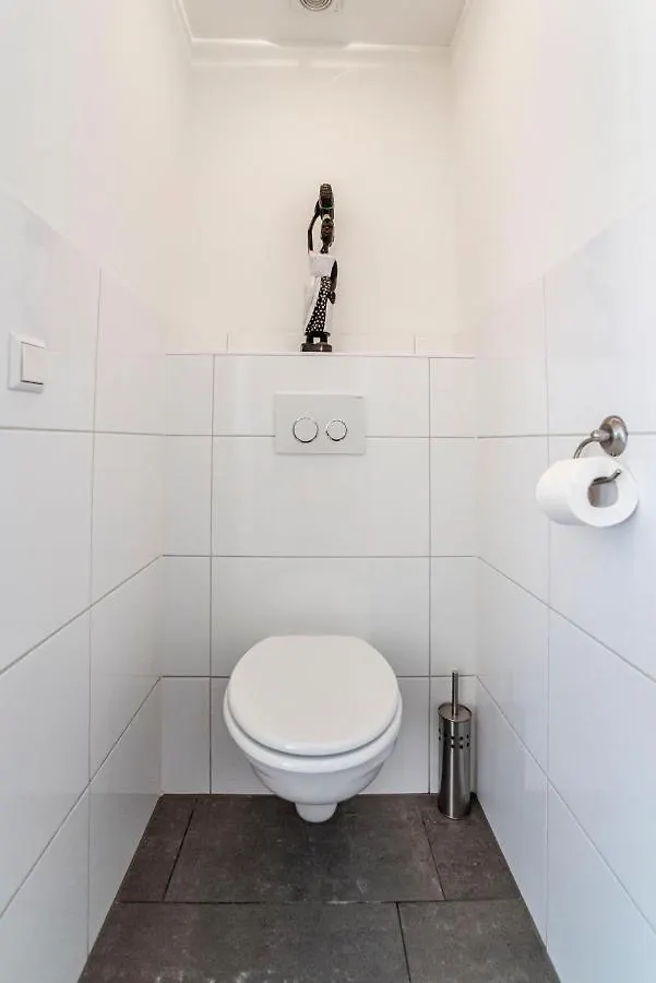 Sunset Boulevard Apartment